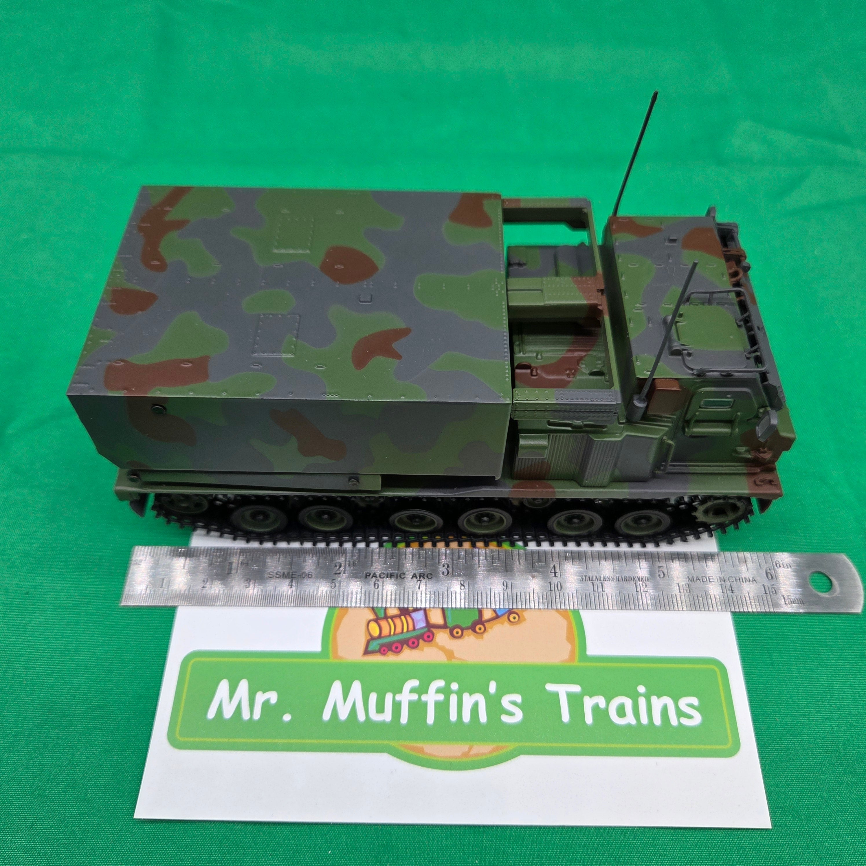 MTH - Multiple Launch Rocket System (MLRS) Forest Camo - 1/48 Scale