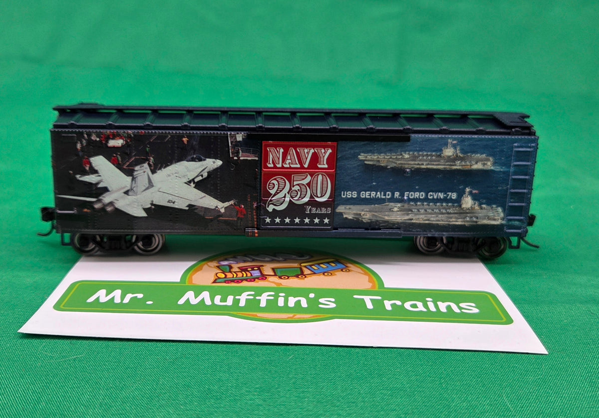 Lionel HO 2554580 - 250th Anniversary Boxcar "U.S. Navy"