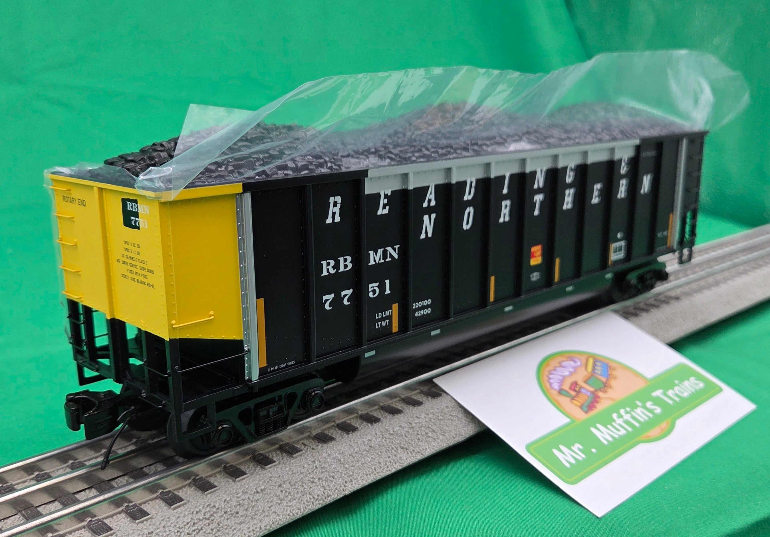 Atlas O 3003072 - Premier - Coalporter Hopper Car "Reading, Blue Mountain & Northern"