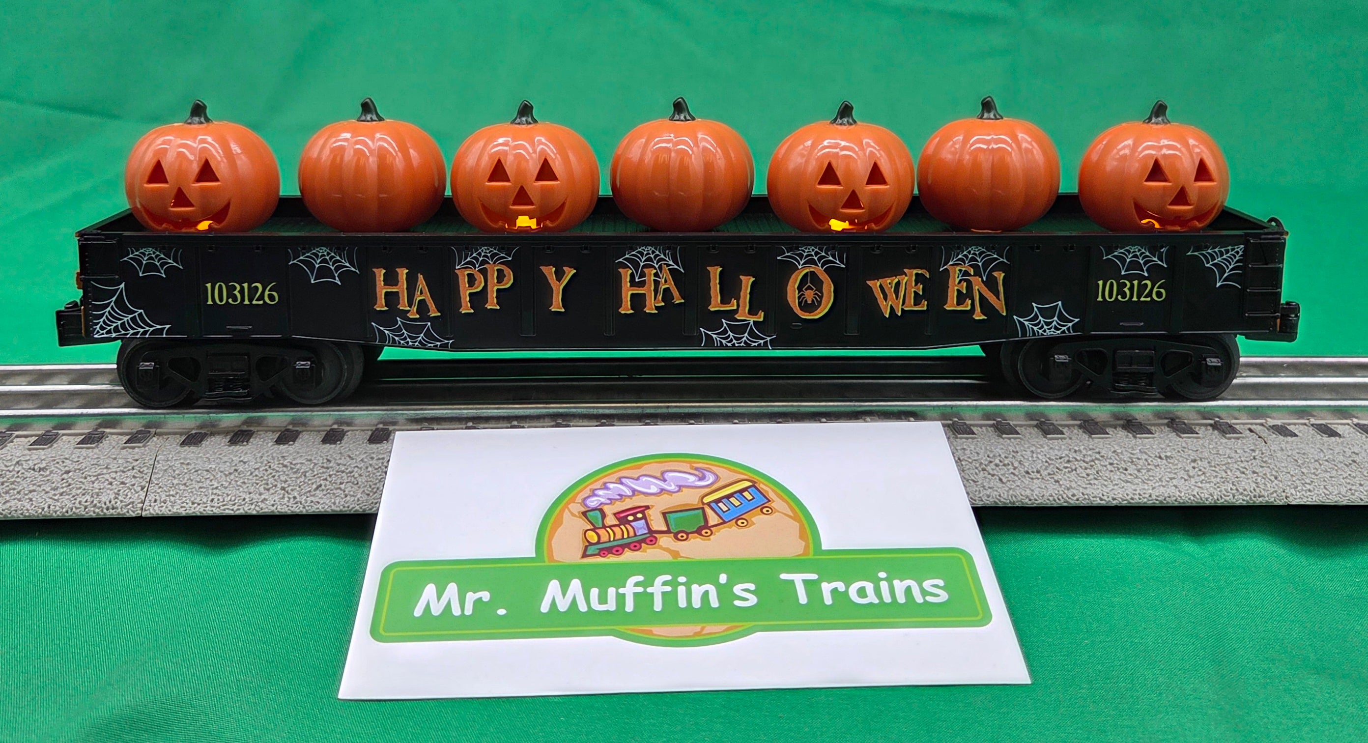 MTH 30-72270 - RailKing - Gondola Car "Halloween" #103126 w/ Flickering Lighted Jack-O-Lanterns