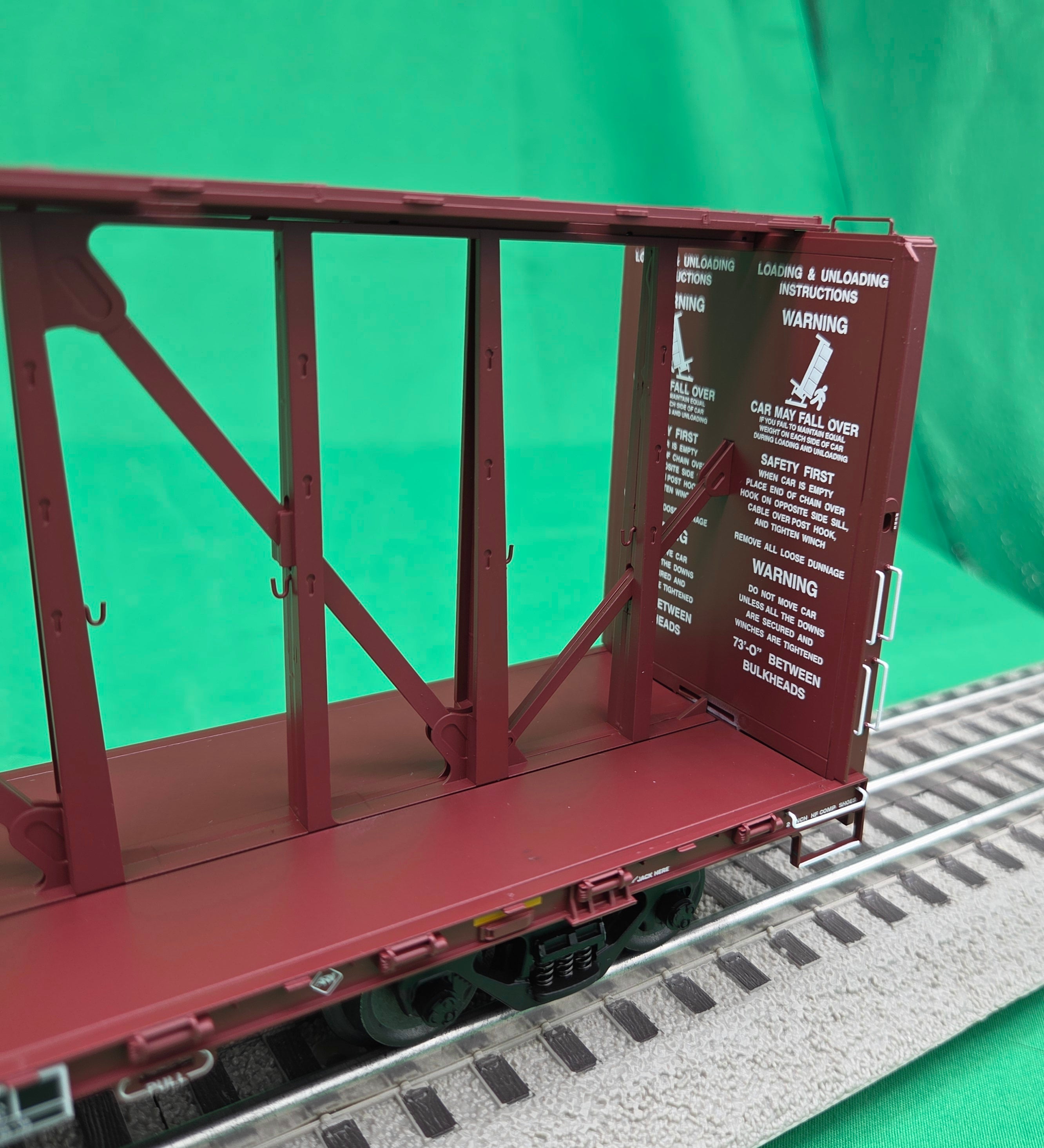 Atlas O 3001787 - Master - 73' Center Divider Flat Car "Arkansas-Oklahoma RR"