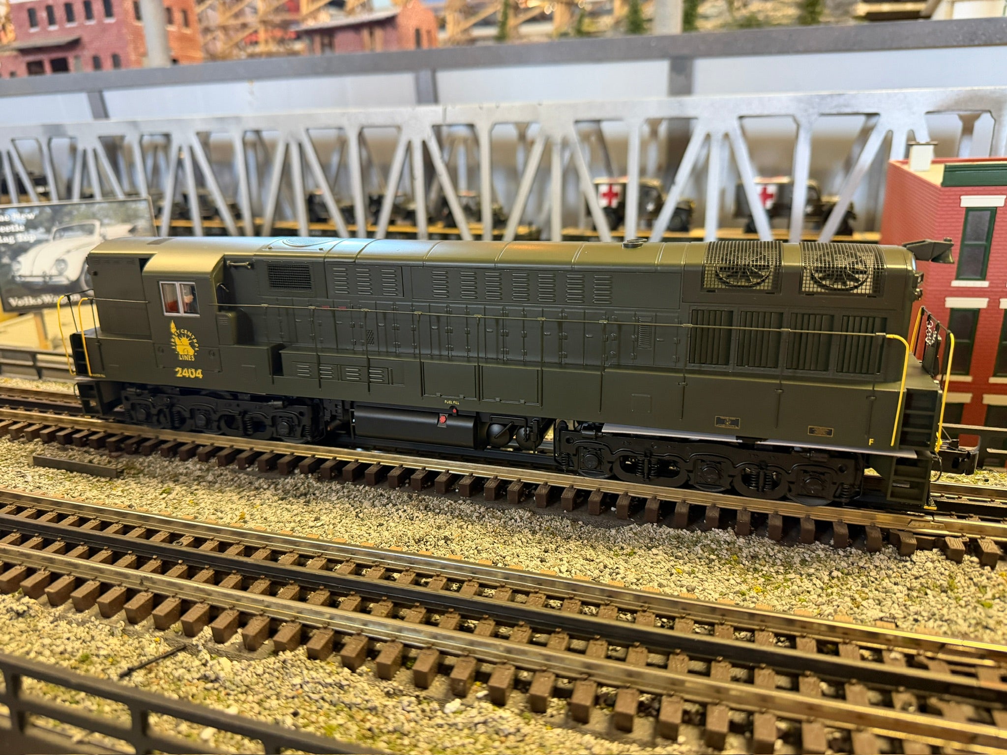 Lionel 2533672 - Legacy TrainMaster Diesel Locomotive "Central of New Jersey" #2411