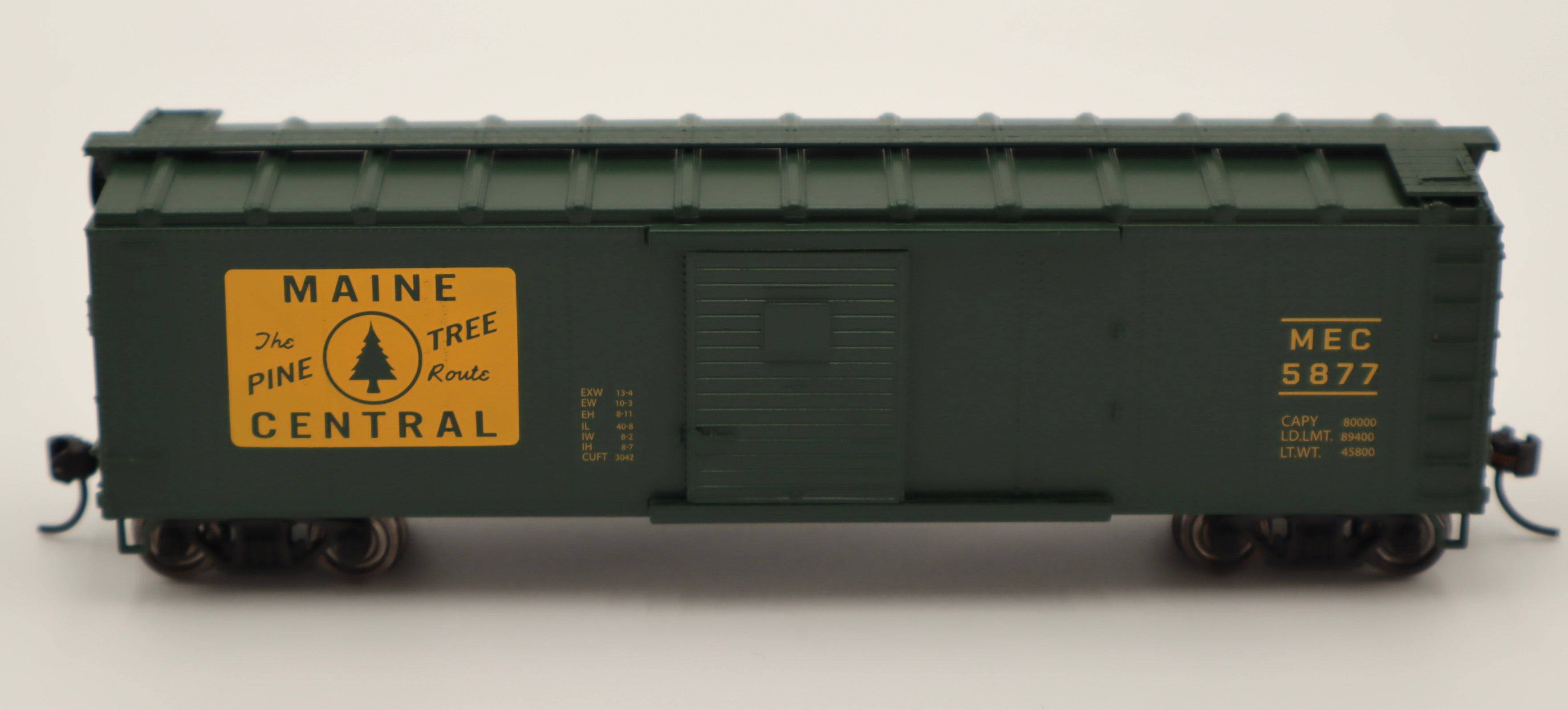 Lionel HO 2454010 - Boxcar "Maine Central" #5877