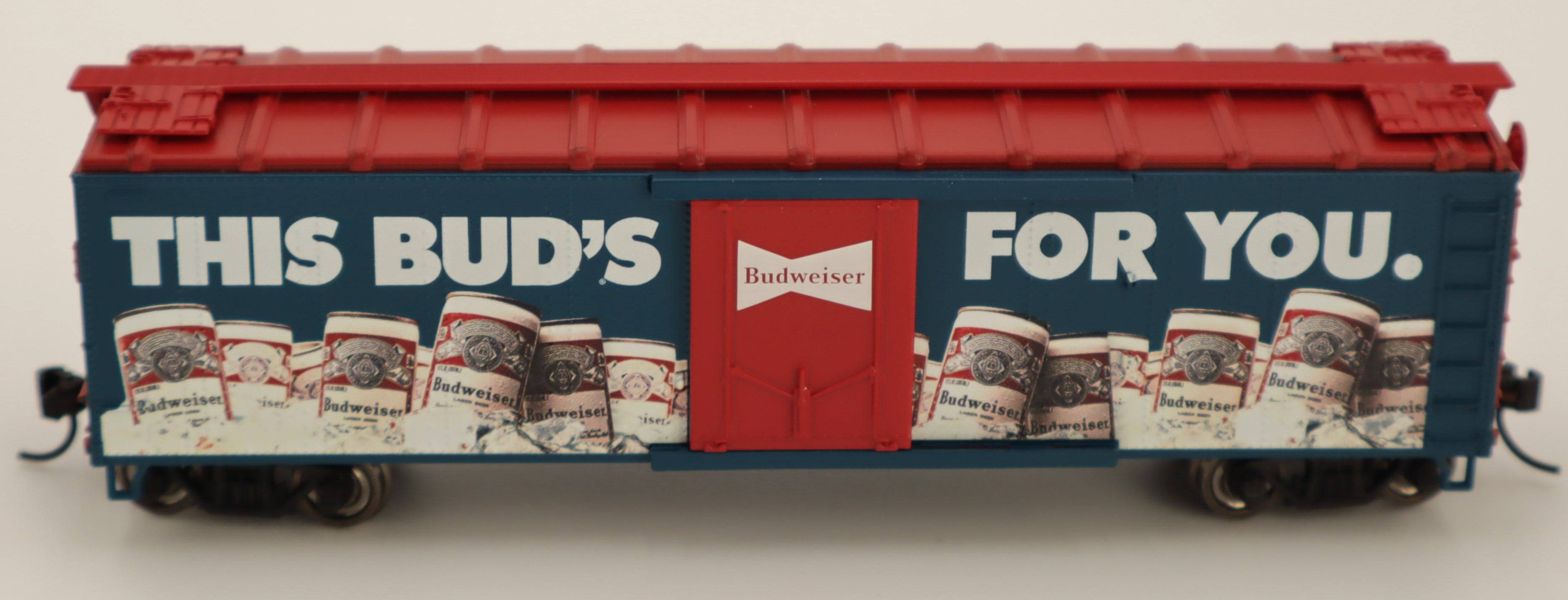 Lionel HO 2454160 - Anheuser-Busch - Reefer Car "This Buds For Your"