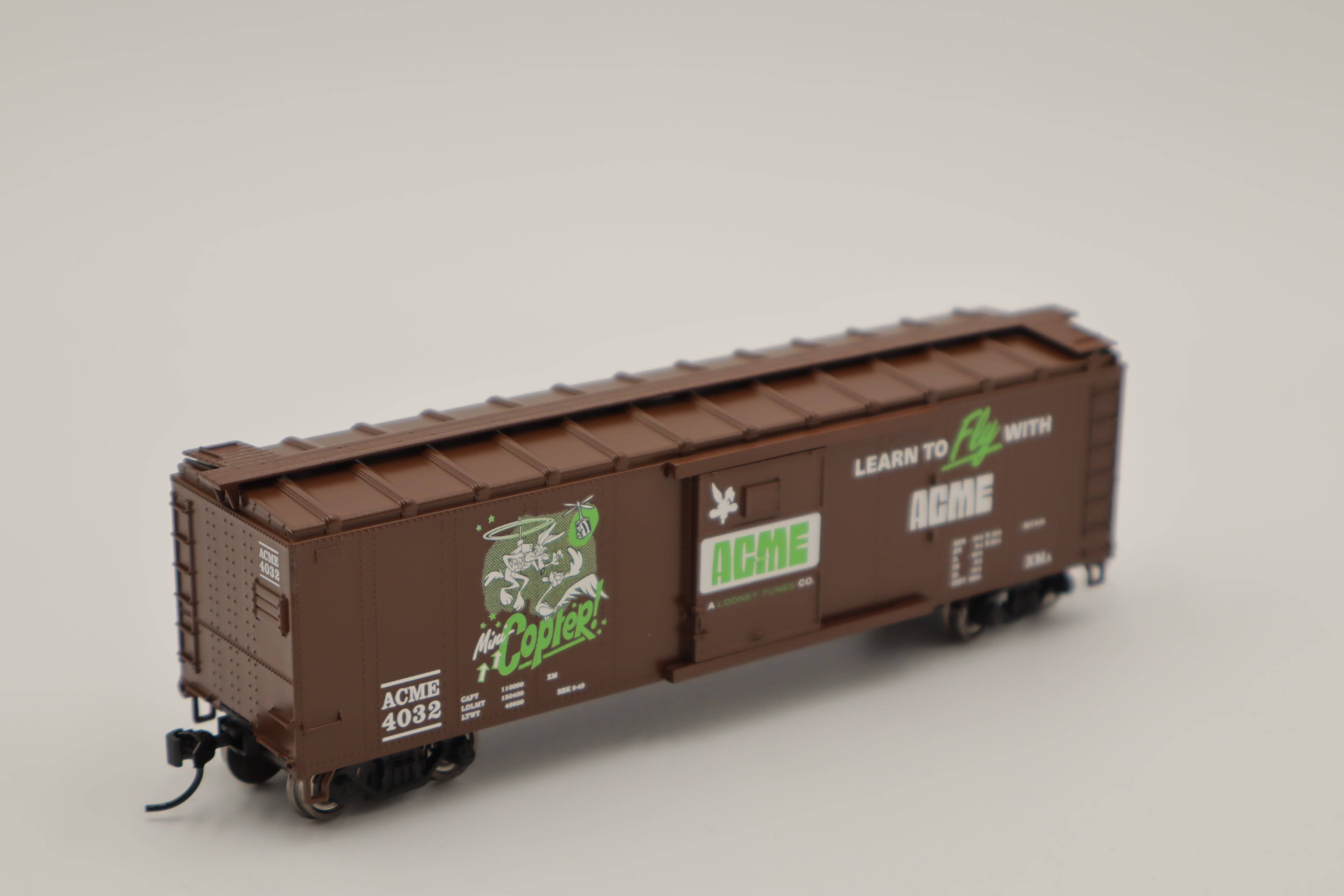 Lionel HO 2454230 - Looney Tunes - Boxcar "ACME" #4032 (Mini Copter)