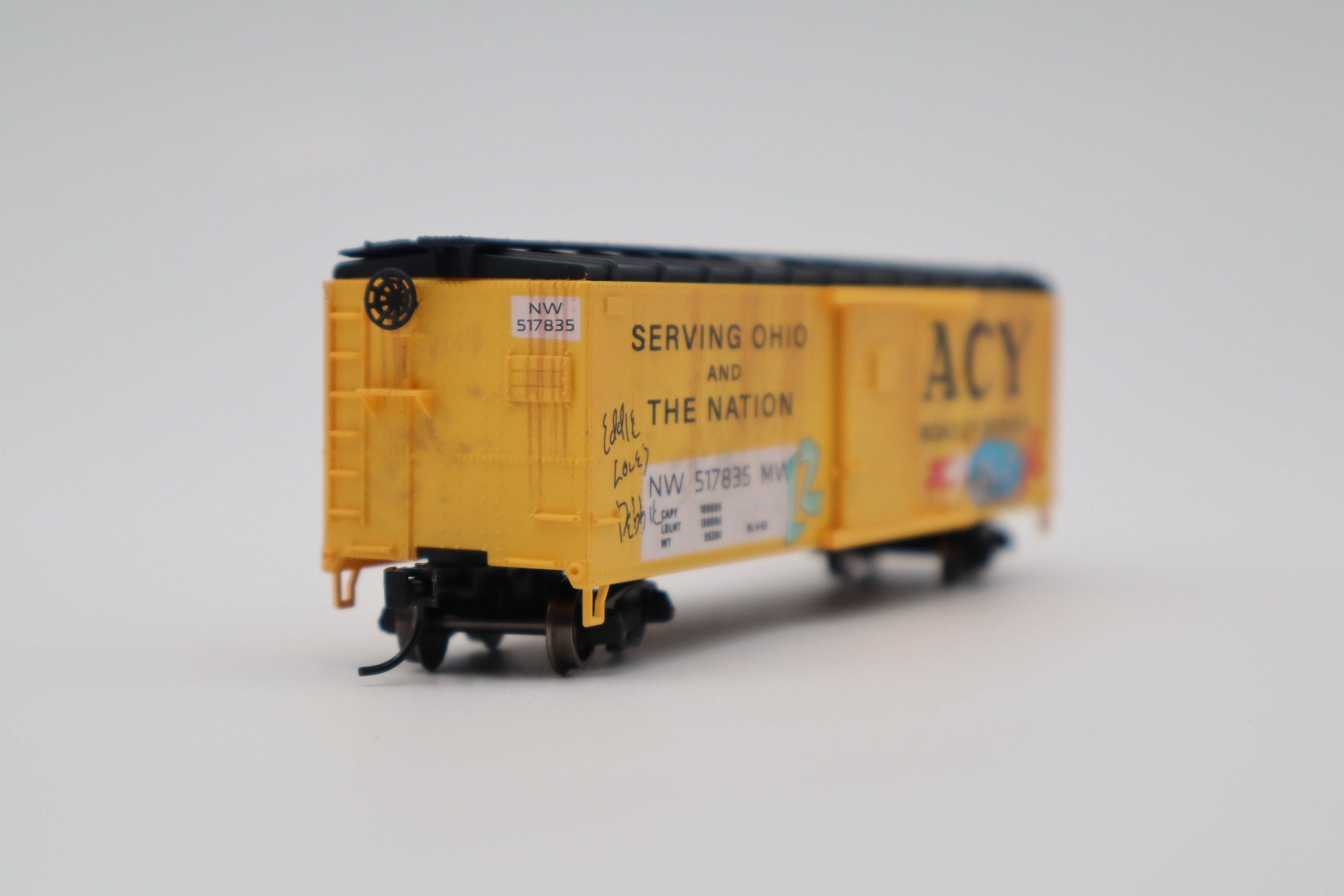 Lionel HO 2454720 - Boxcar "Akron, Canton & Youngstown" #517835 (Graffiti)