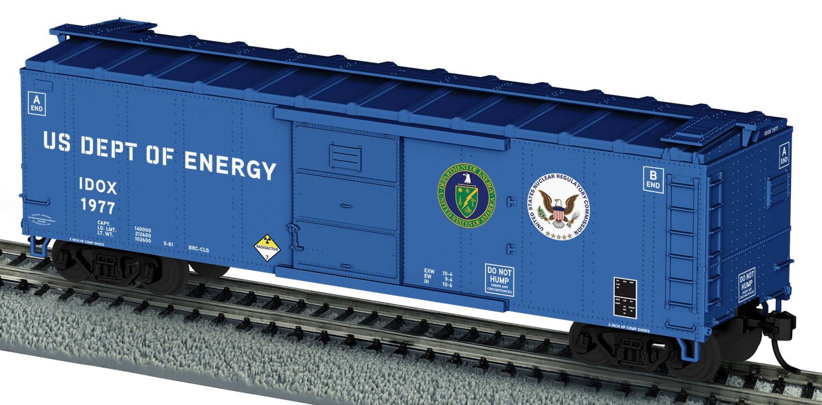 Lionel HO 2554320 - Radioactive Boxcar w/ Sound "U.S. Dept. of Energy" #1977 (Glow-in-the-Dark)