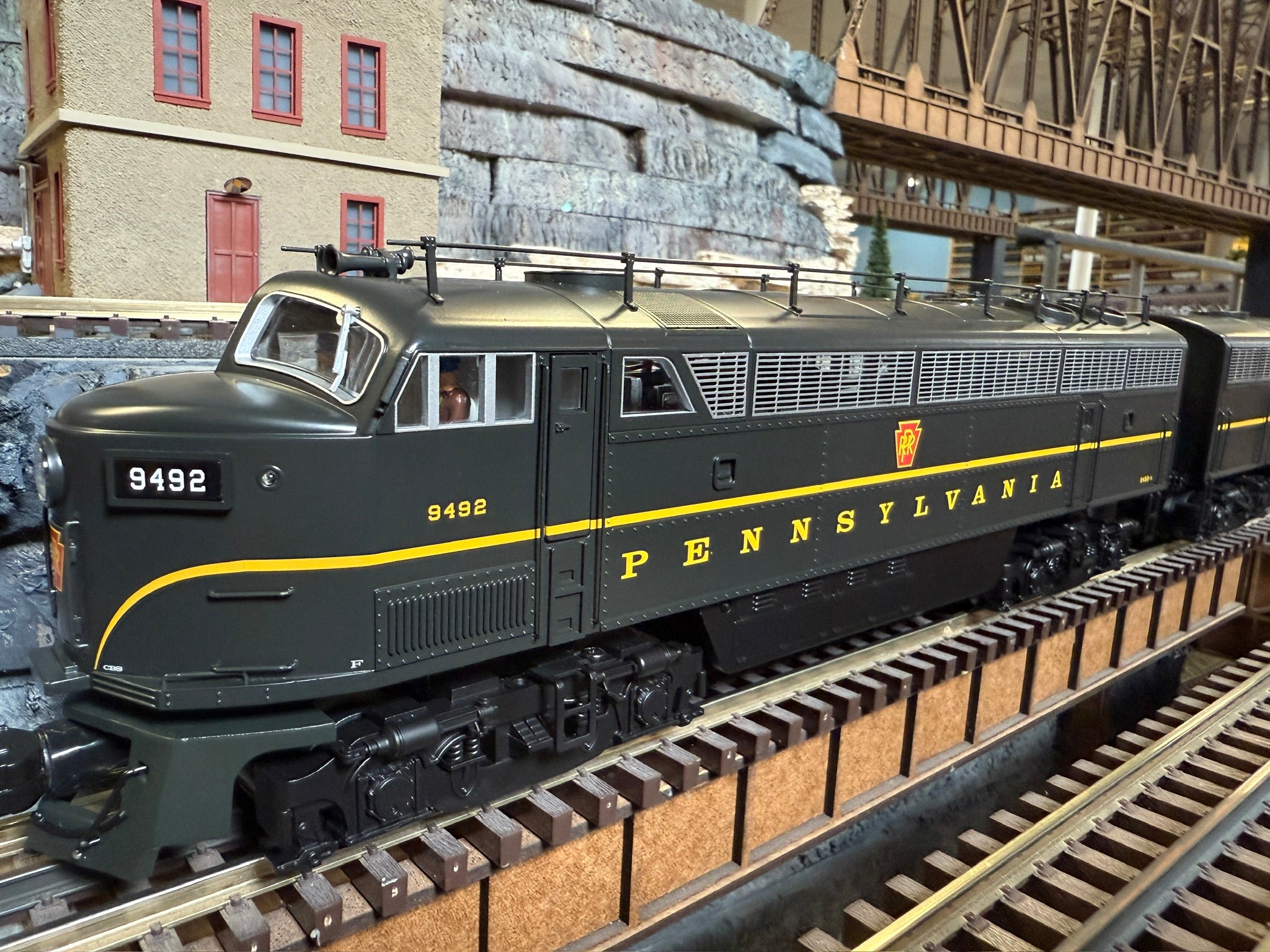 Lionel 2533252 - Legacy C Liner Diesel Locomotive "Pennsylvania" #9493A