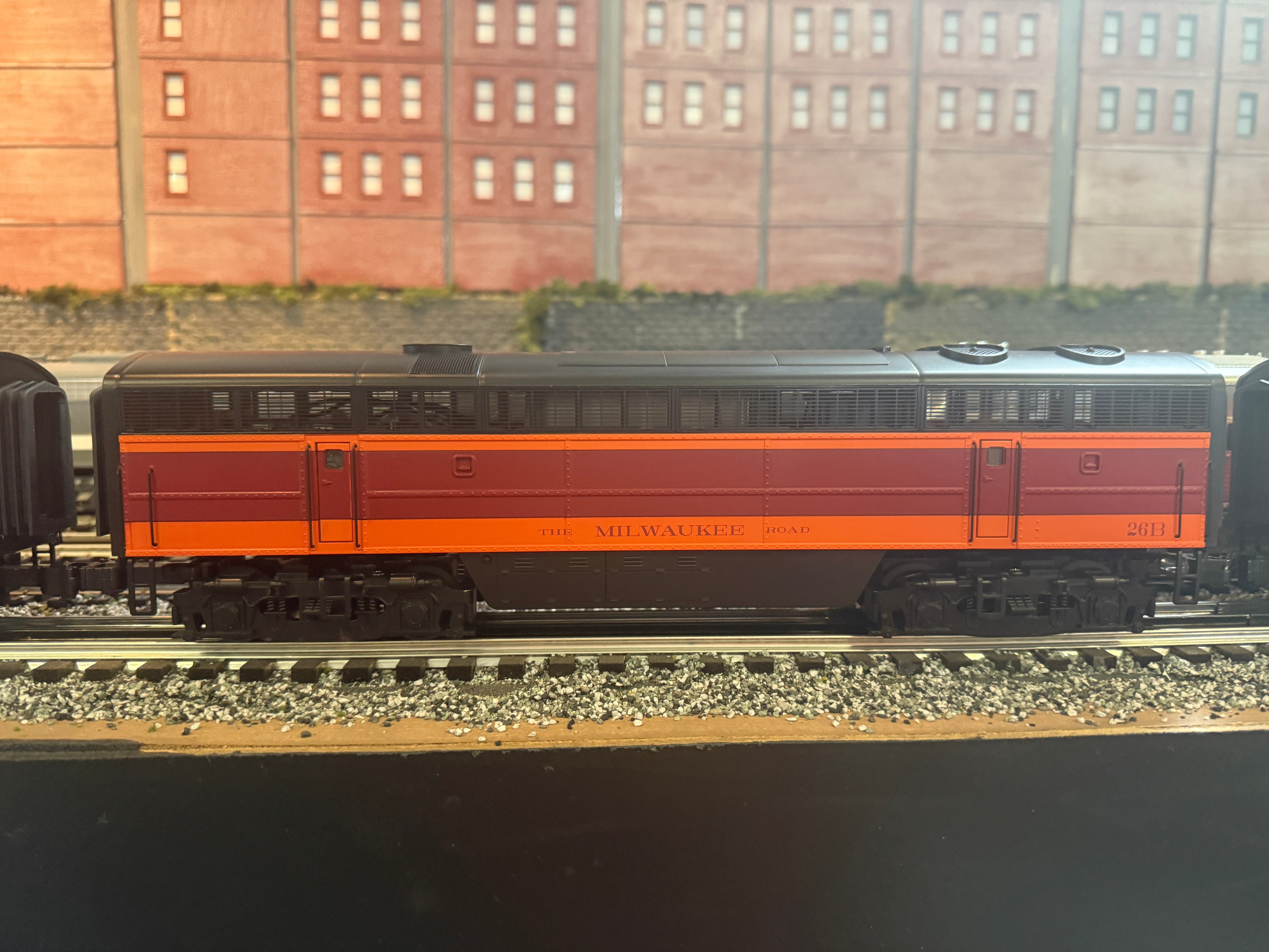 Lionel 2533239 - C Liner Superbass "Milwaukee Road" #26B