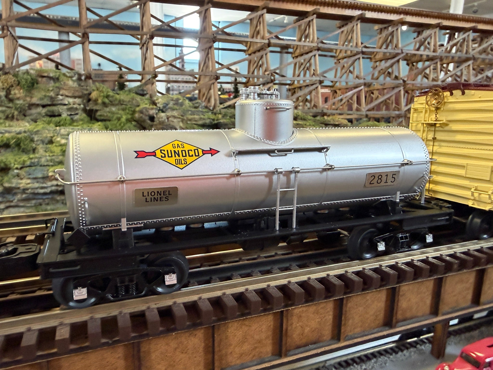 Lionel 2522030 - Vision Line Hudson Prewar Freight Set "Lionel Lines"