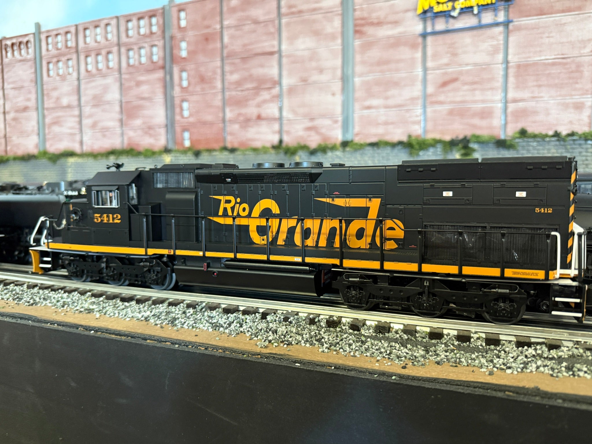 Lionel 2533831 - Legacy SD40T-2 Diesel Locomotive "Denver & Rio Grande" #5412