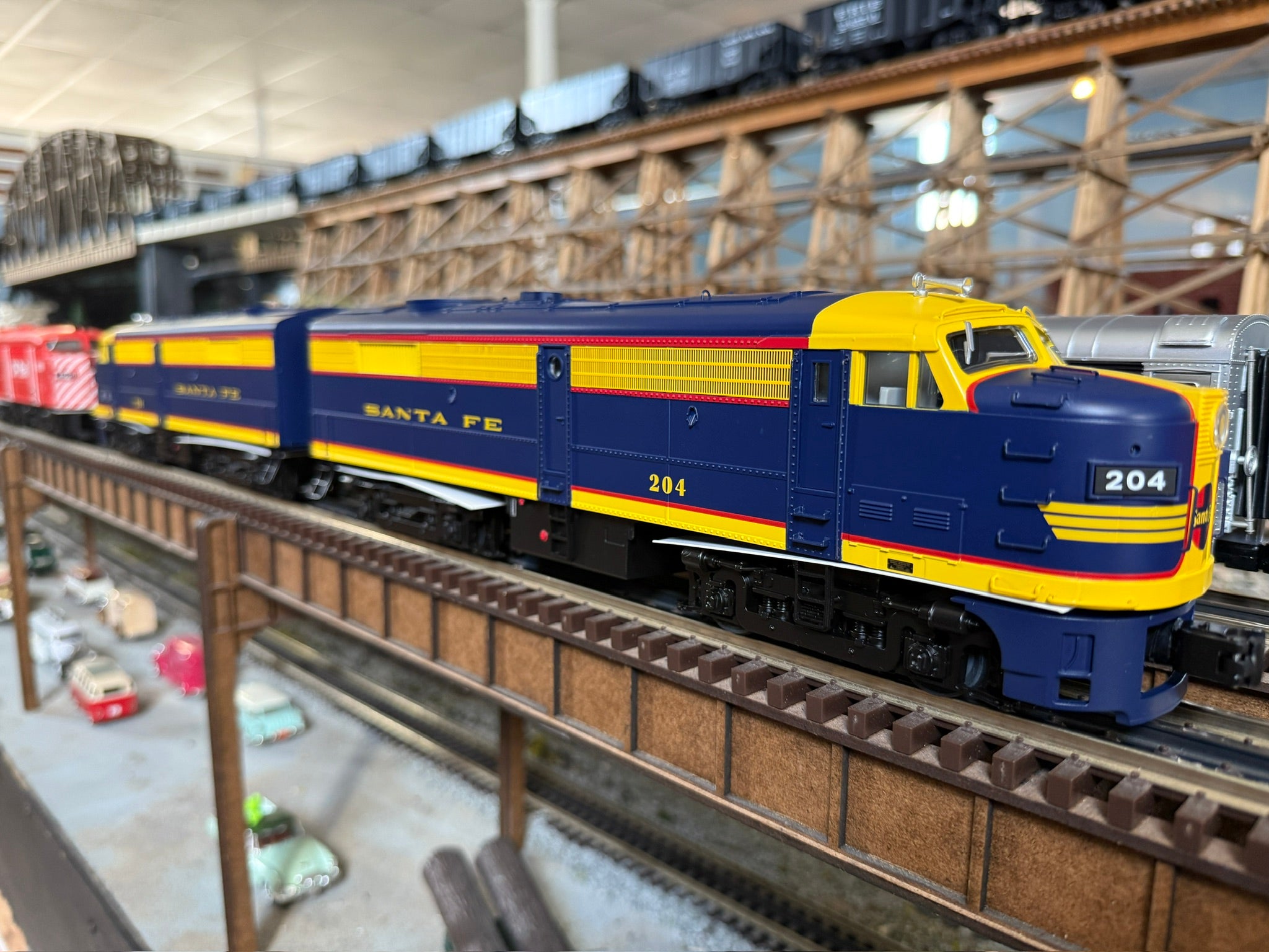 Lionel 2533870 - Legacy FA-2 AA Diesel Set "Santa Fe" #204/204