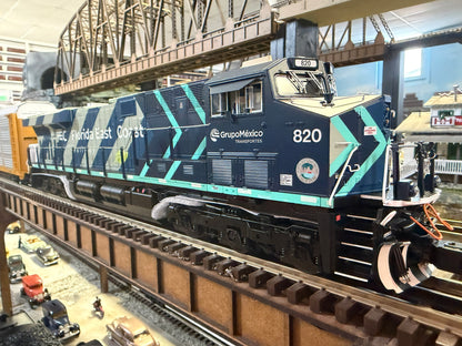 Lionel 2522070 - Legacy ES44 Autorack Set "Florida East Coast" - MrMuffin'sTrains