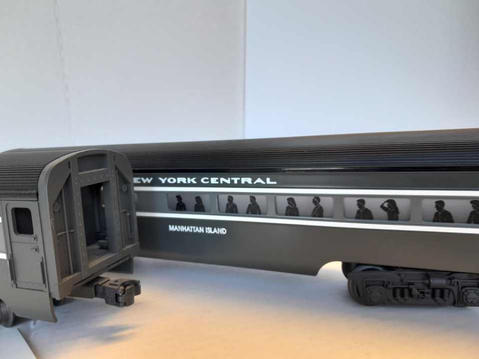 Lionel New York Central 6 Car Pass Set-Second hand-M4172