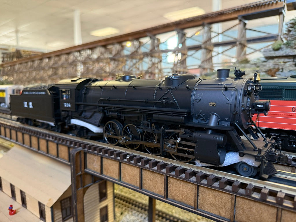 Lionel 2531080 - Legacy USRA Heavy Mikado Steam Locomotive "Elgin, Joliet & Eastern" #738