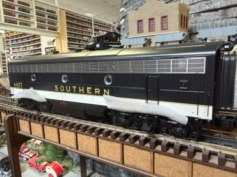 MTH 20-21993-3 - F-7 B Unit Diesel Engine "Southern" #4427 w/ PS3 (Non-Powered) - MrMuffin'sTrains