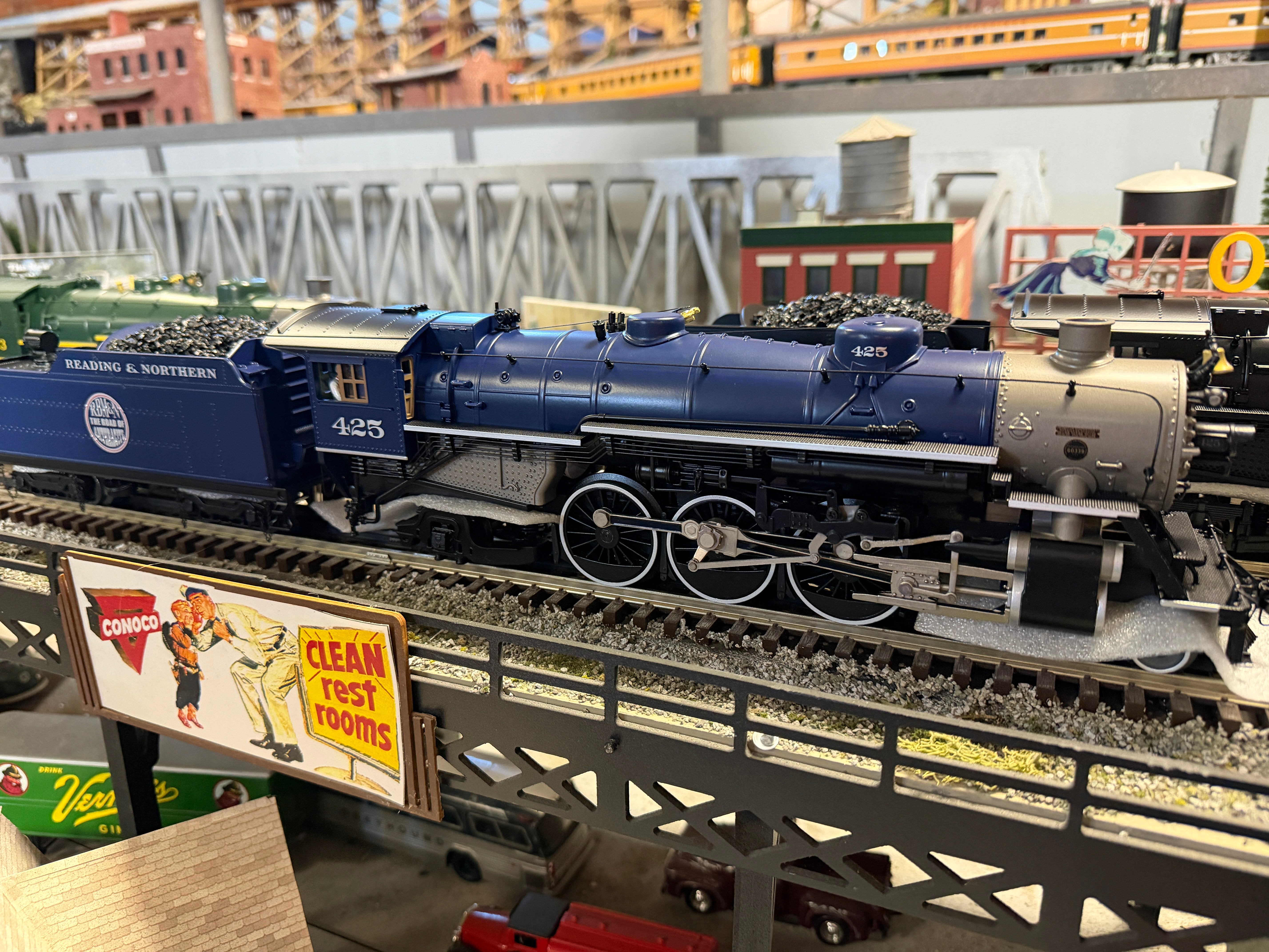 MTH 20-3972-1 - 4-6-2 USRA Heavy Pacific Steam Engine "Reading & Northern" #425 w/ PS3