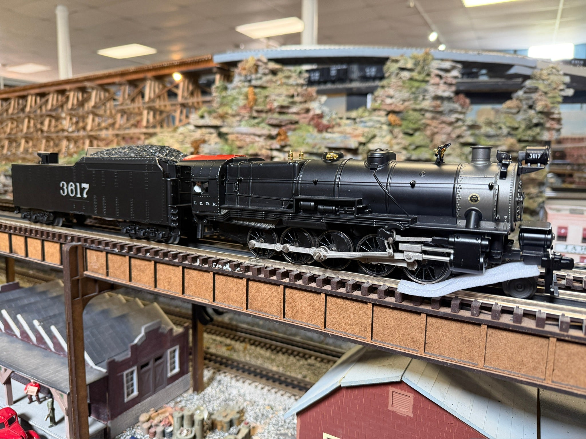 MTH 30-1876-1 - 2-10-0 Imperial Decapod Steam Engine "Illinois Central" #3617 w/ PS3 (Long Haul Tender)