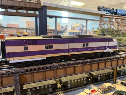Atlas O 30138657 - Premier - E6 A Unit Diesel Locomotive "Atlantic Coast Line" #515