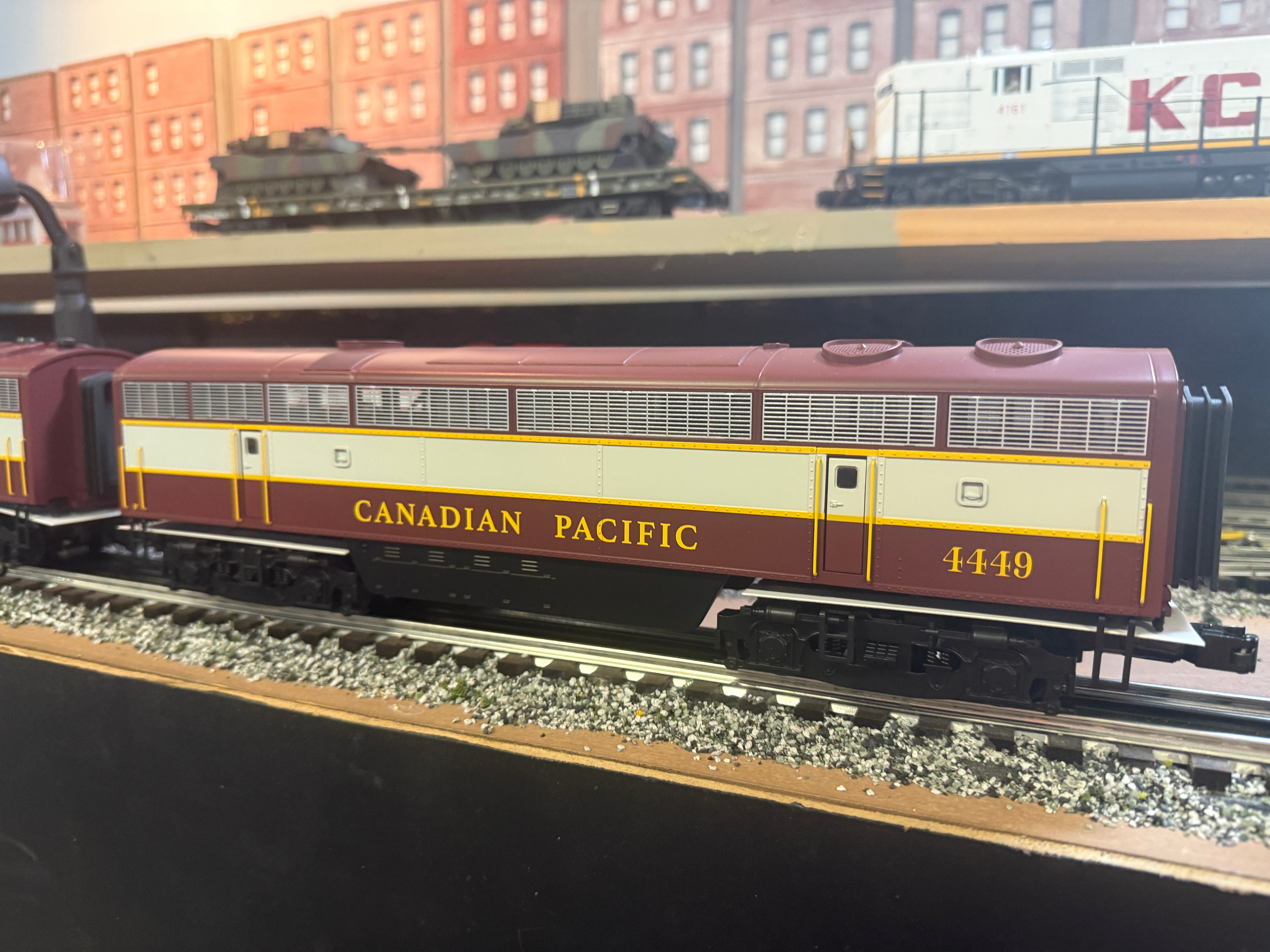Lionel 2533229 - C Liner Superbass "Canadian Pacific" #4449