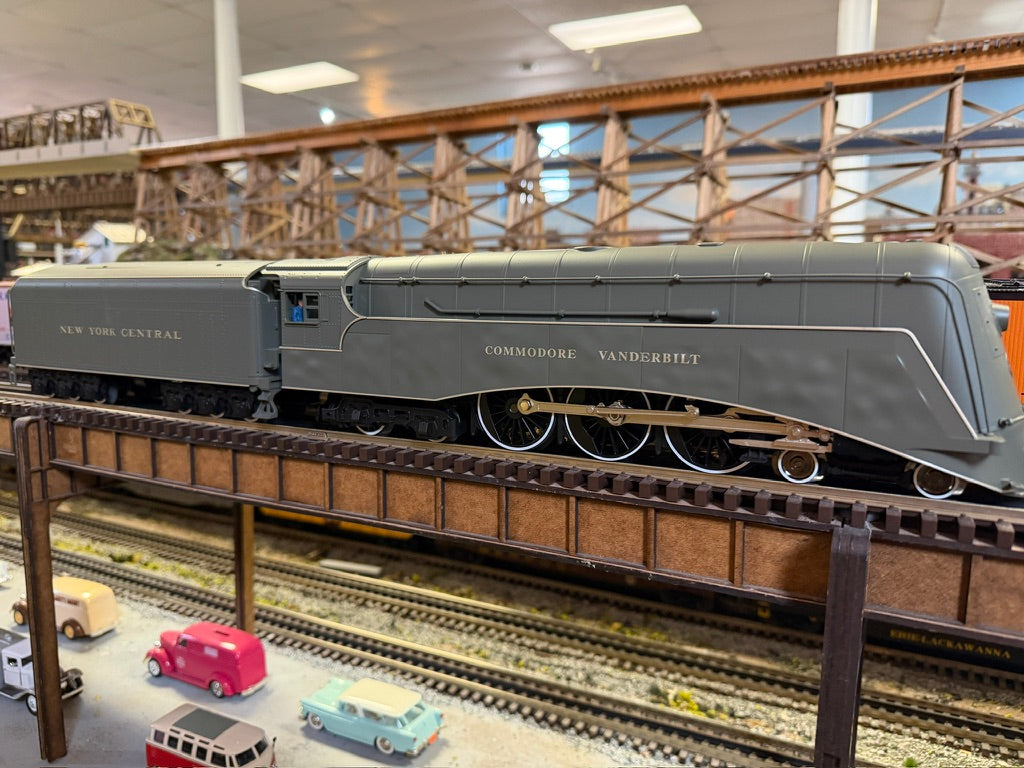 Lionel 2531360 - Vision Line Commodore Vanderbilt "New York Central" (Spoked Drivers)