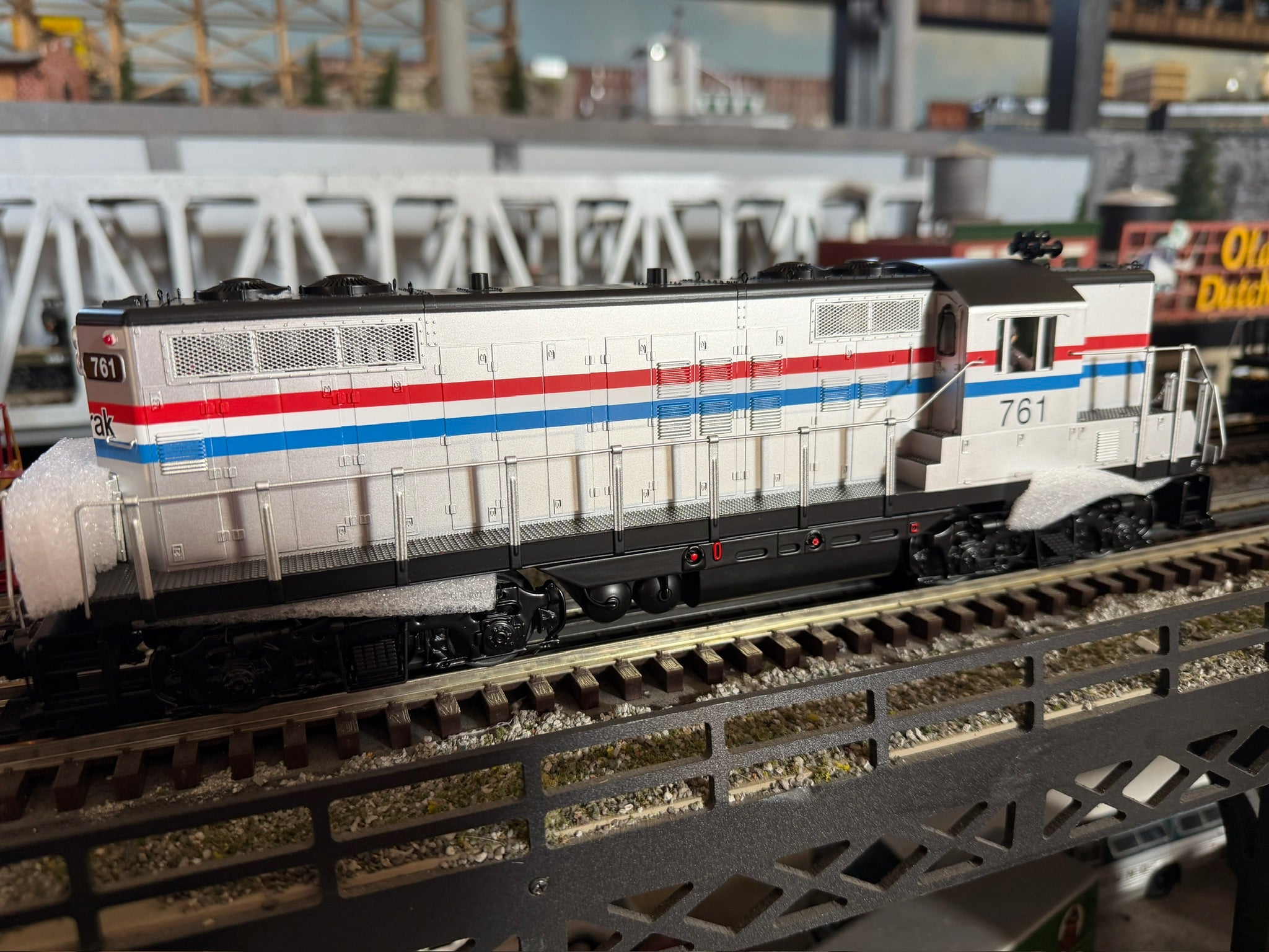 MTH 20-29051-1 - GP-7 Diesel Engine "Amtrak" #771 w/ PS3