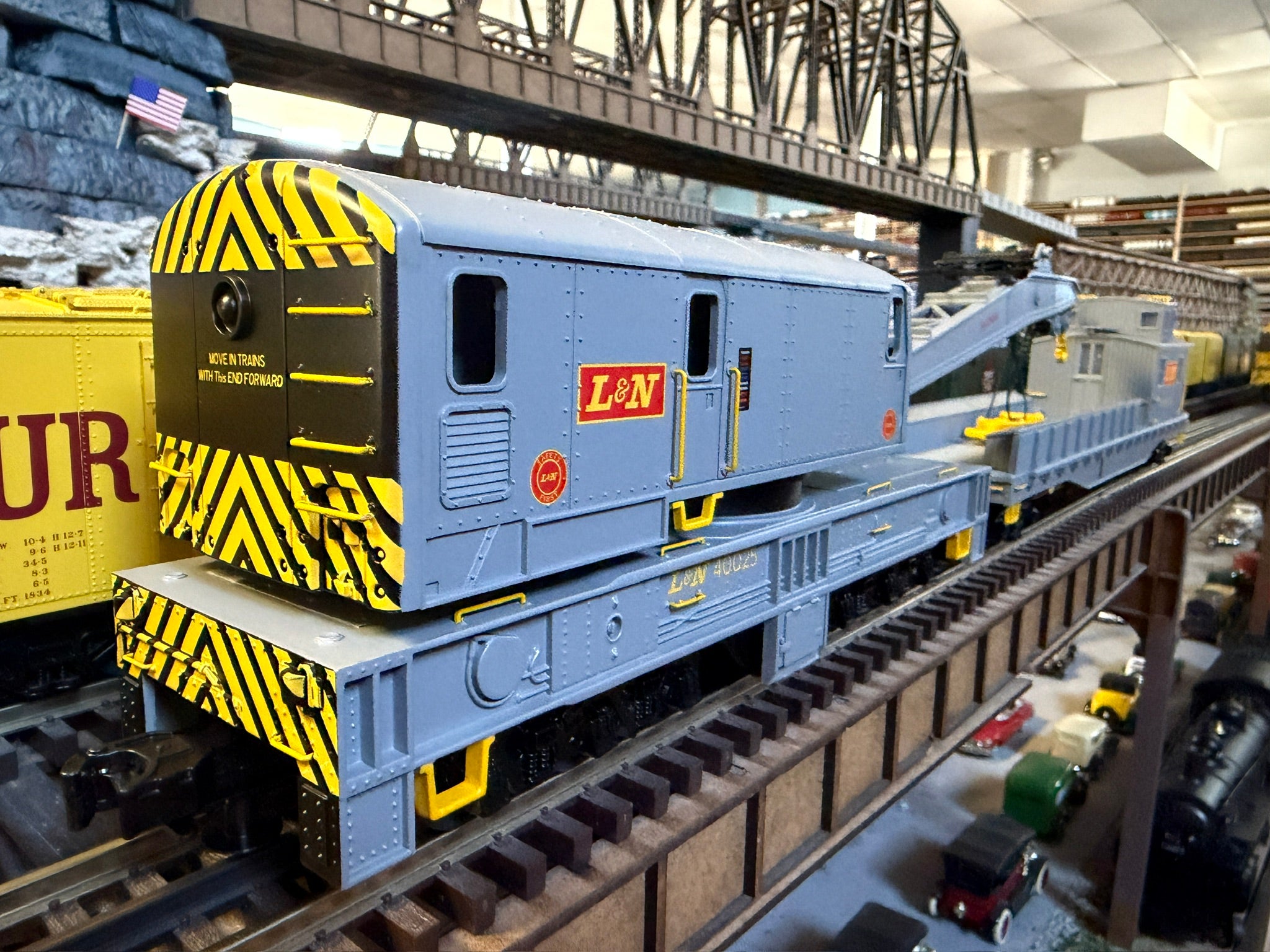 Atlas O - Premier - Crane & Tender Car Set “Louisville & Nashville” #40025 /#40025X (Set #2) - Custom Run for MrMuffin'sTrains