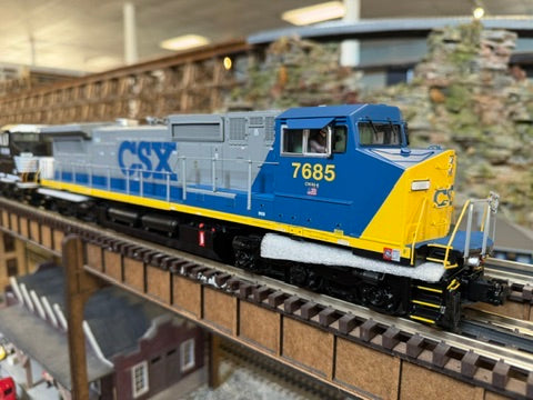 MTH 20-21970-1 - Dash-8 Diesel Engine "CSX" #7685 w/ PS3