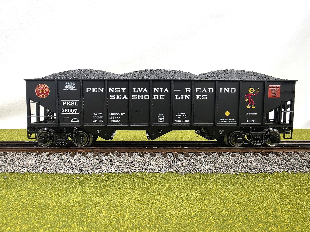 Ready Made Trains RMT-66236 - 70 Ton 3-Bay Coal Hopper Car "Pennsylvania & Reading Seashore"