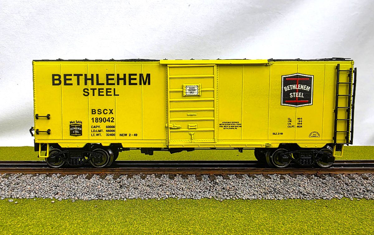 Ready Made Trains RMT-96419 - 40" PS-1 Boxcar "Bethlehem Steel"