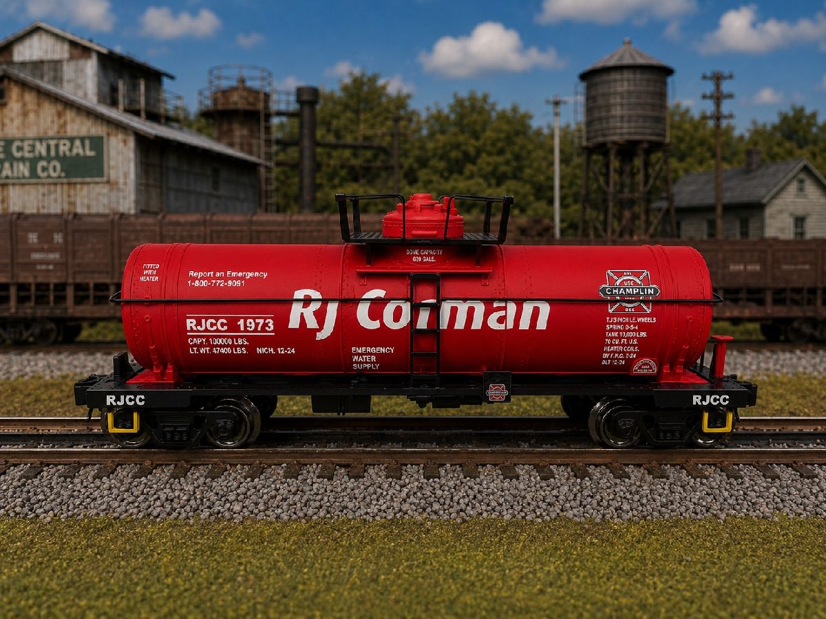 Ready Made Trains RMT-96899-21 - 8000 Gallon Single Dome Tank Car "Corman"