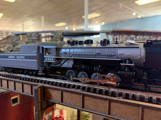Lionel 2545030 - LionChief - 0-8-0 Steam Locomotive "Union Pacific" #4500 - MrMuffin'sTrains