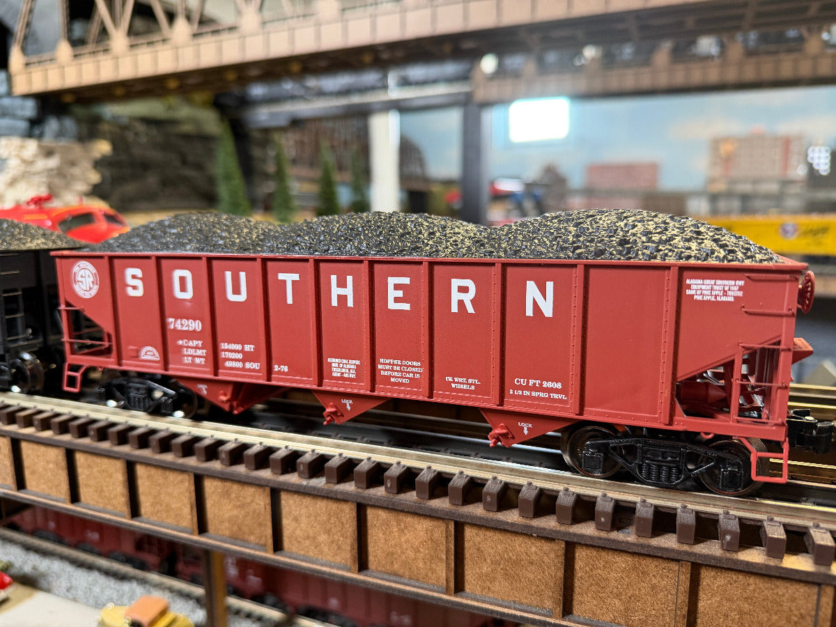 Ready Made Trains RMT-66225 - 70 Ton 3-Bay Coal Hopper Car "Southern" w/ Load