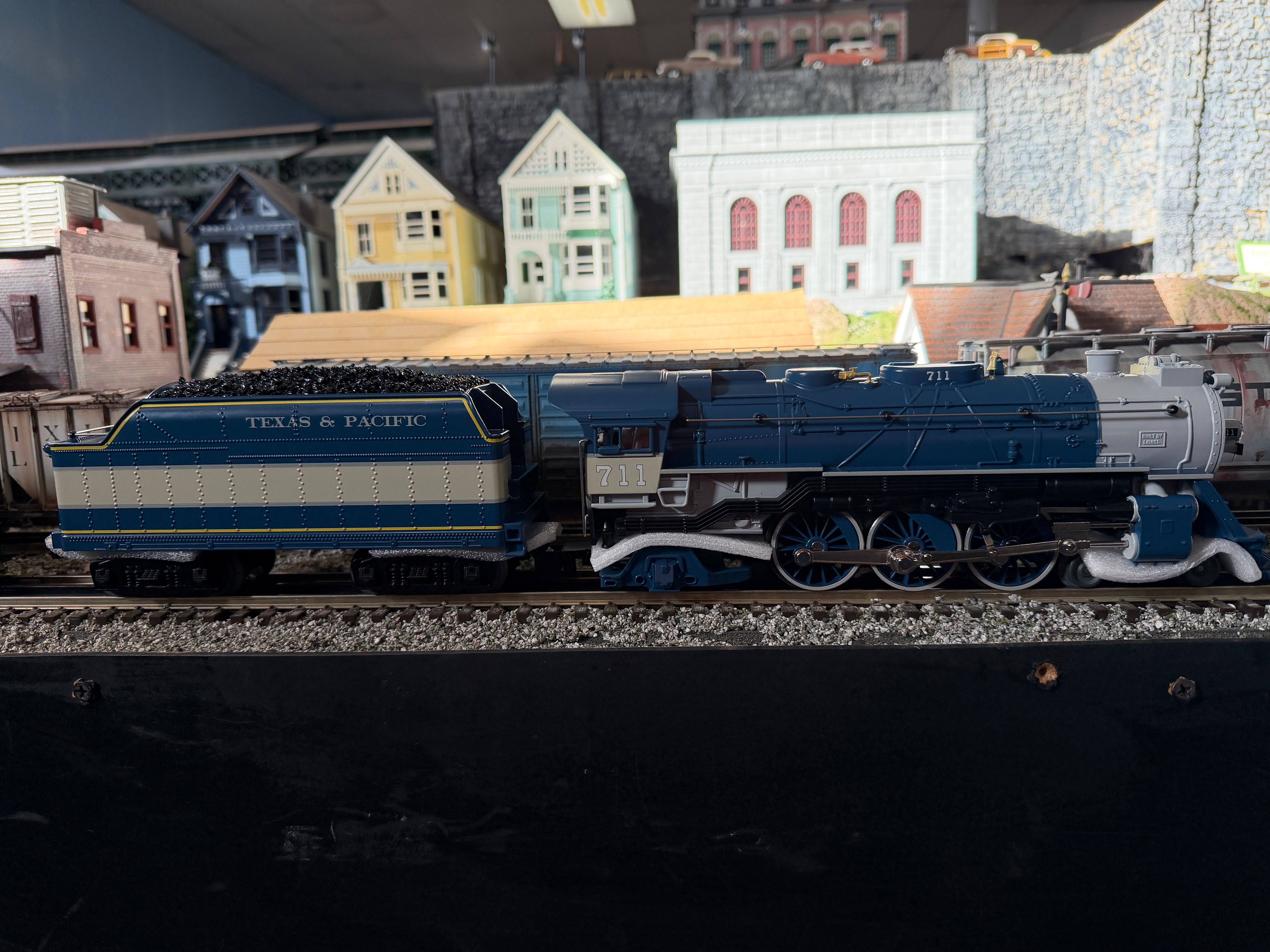 Lionel 2532090 - LionChief +2.0 Pacific Steam Locomotive "Texas & Pacific" #711