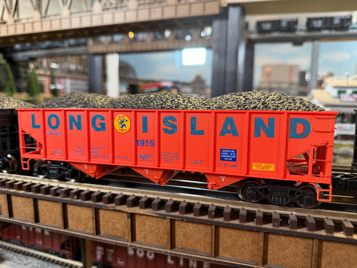 Ready Made Trains RMT-66211 - 70 Ton 3-Bay Coal Hopper Car "Long Island" w/ Load (Dashing Dan)