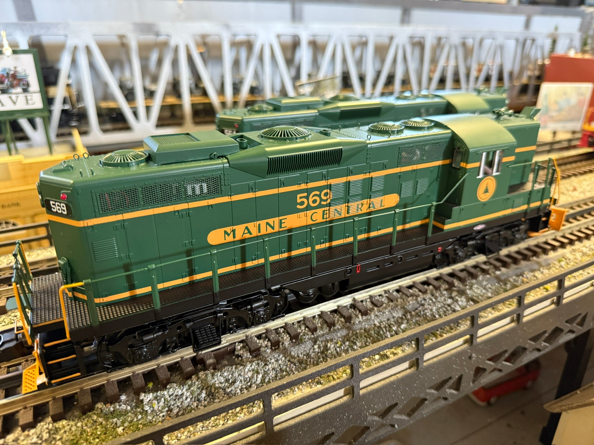 MTH 20-29048-1 - GP-7 Diesel Engine "Maine Central" #564 w/ PS3