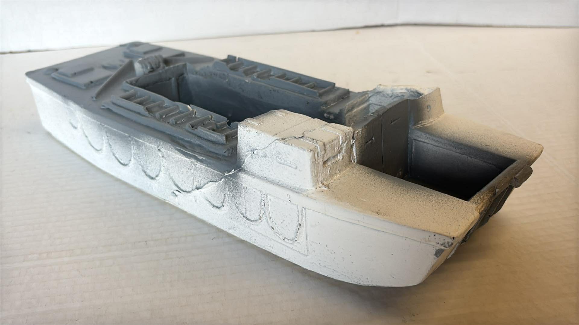 Atherton Scenics LCA - WWII - D-Day British Landing Craft Assault-Second hand-M7369