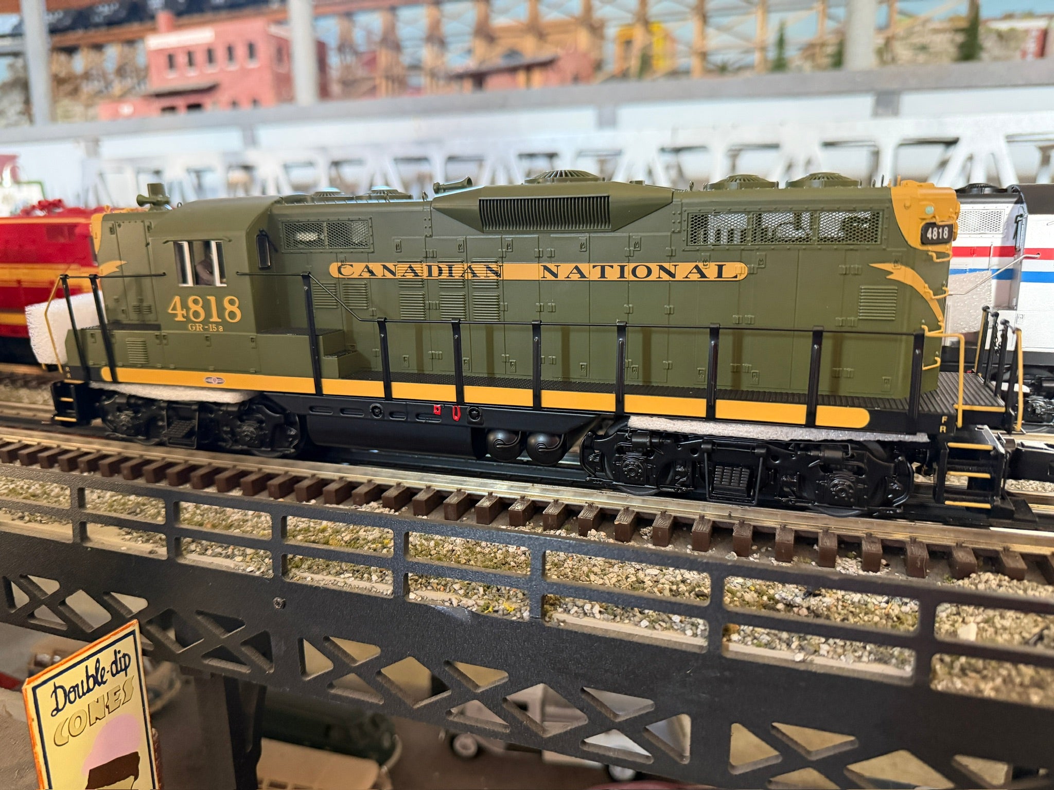 MTH 20-29045-1 - GP-7 Diesel Engine "Canadian National" #4818 w/ PS3