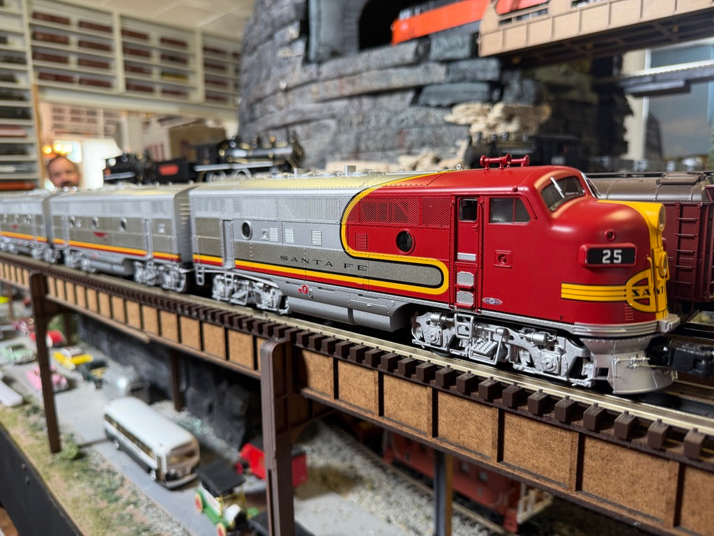 Lionel 2622020 - Legacy High-End Super Chief Passenger Car Set "Santa Fe"