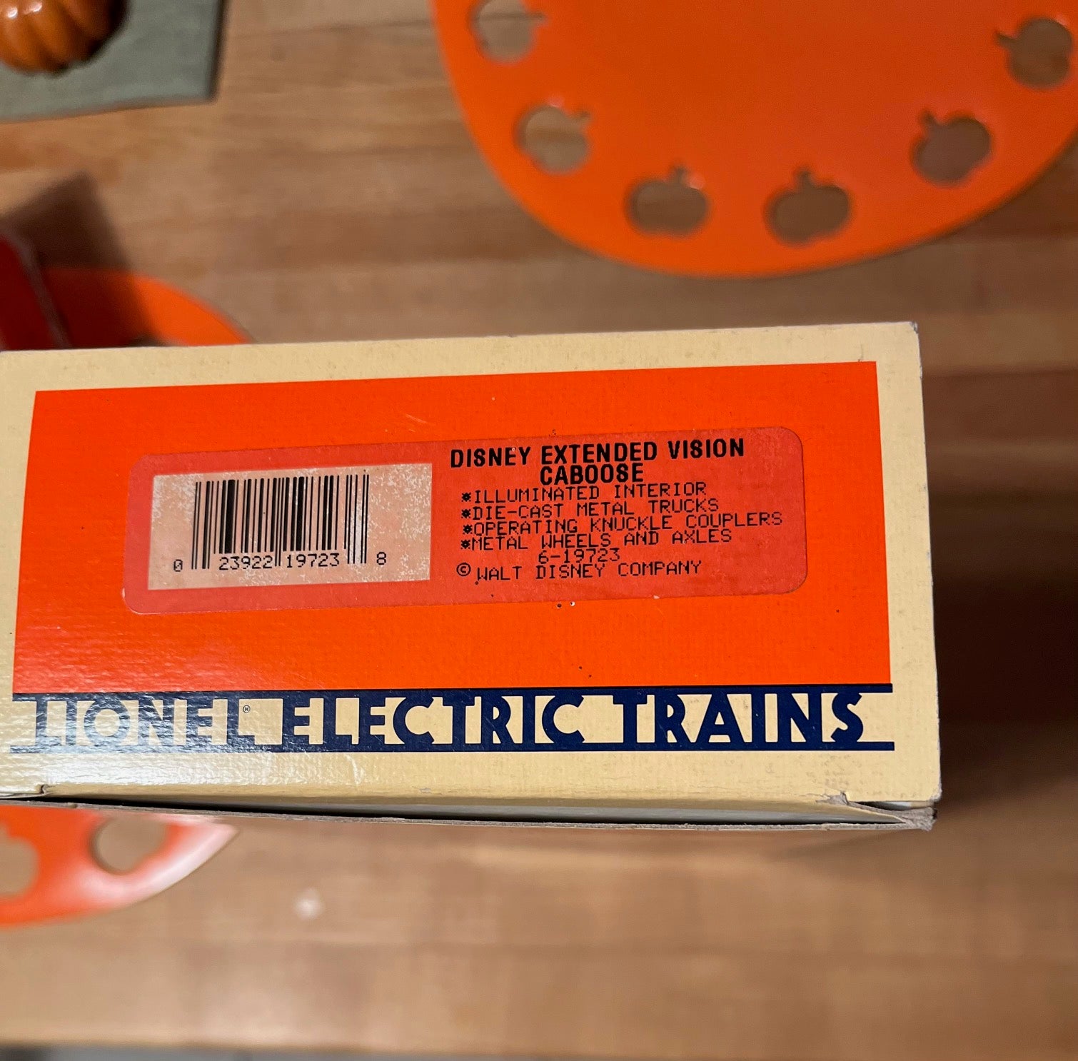 Lionel Disney Train 15 Piece Set-Second hand-M6920