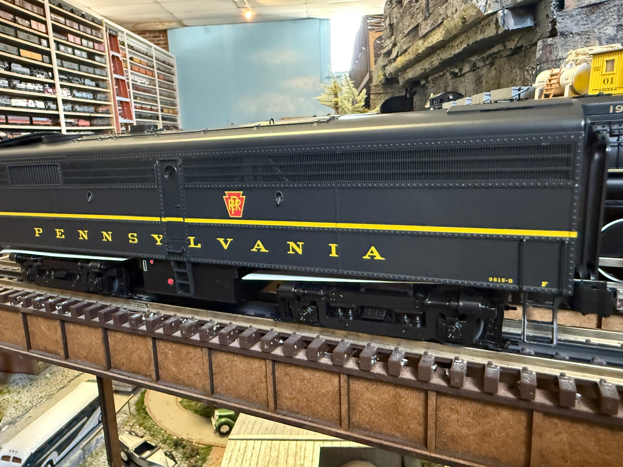 Lionel 2533919 - Legacy FB-2 SuperBass "Pennsylvania" #9615B