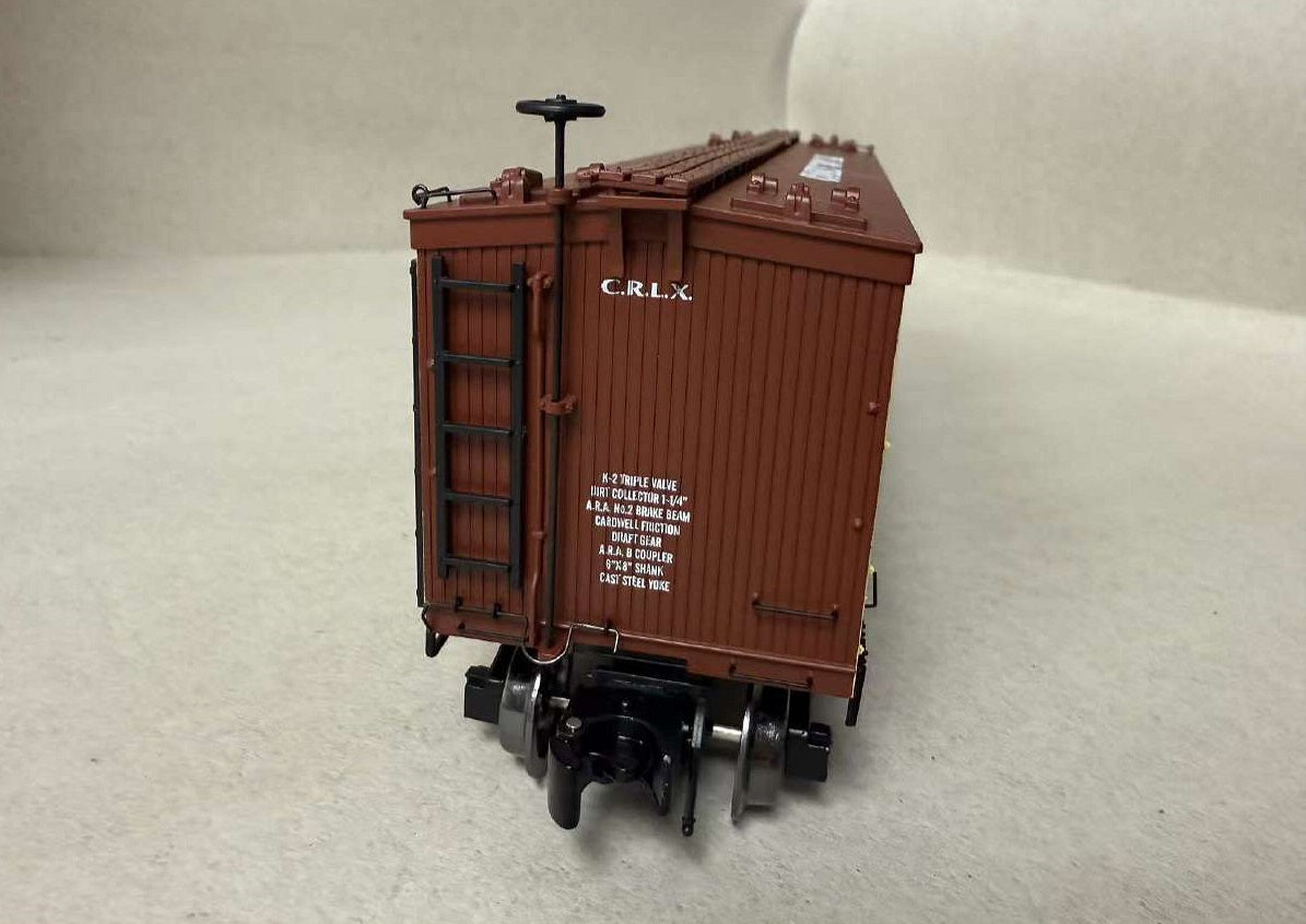 Ready Made Trains RMT-86199-153 - 36' Woodside Reefer Car "Chicago Refrigerator Line" (Cook's 500 Ale) - Custom Run for MrMuffin'sTrains