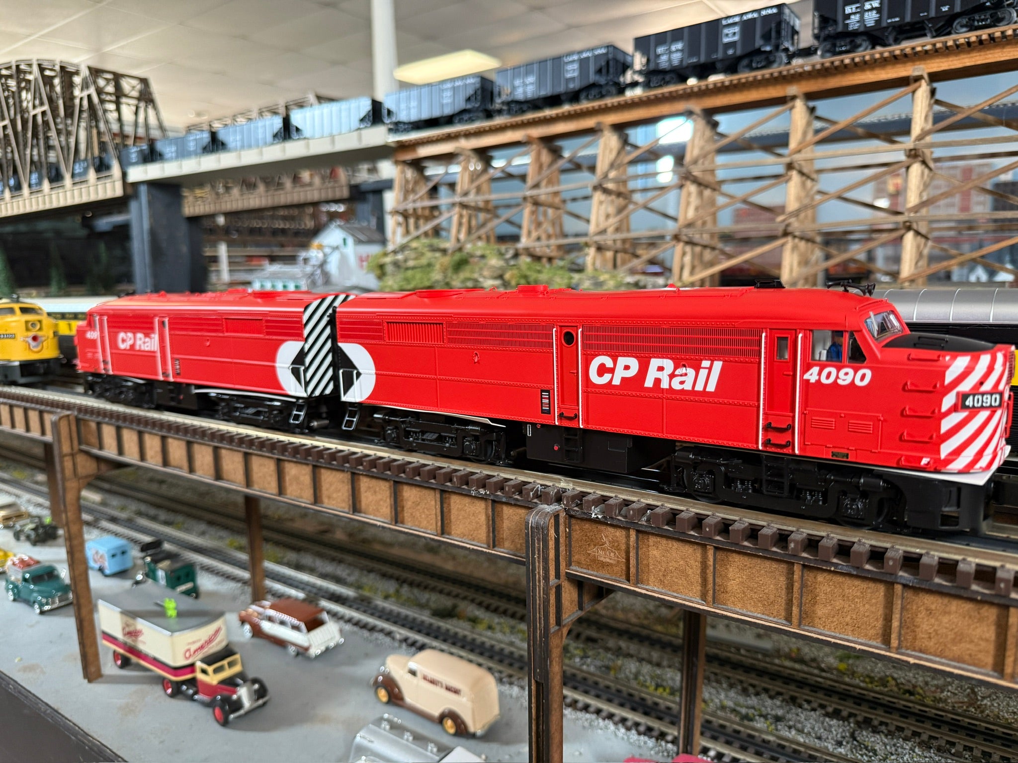 Lionel 2533890 - Legacy FA-2 AA Diesel Set "Canadian Pacific" #4090/4091