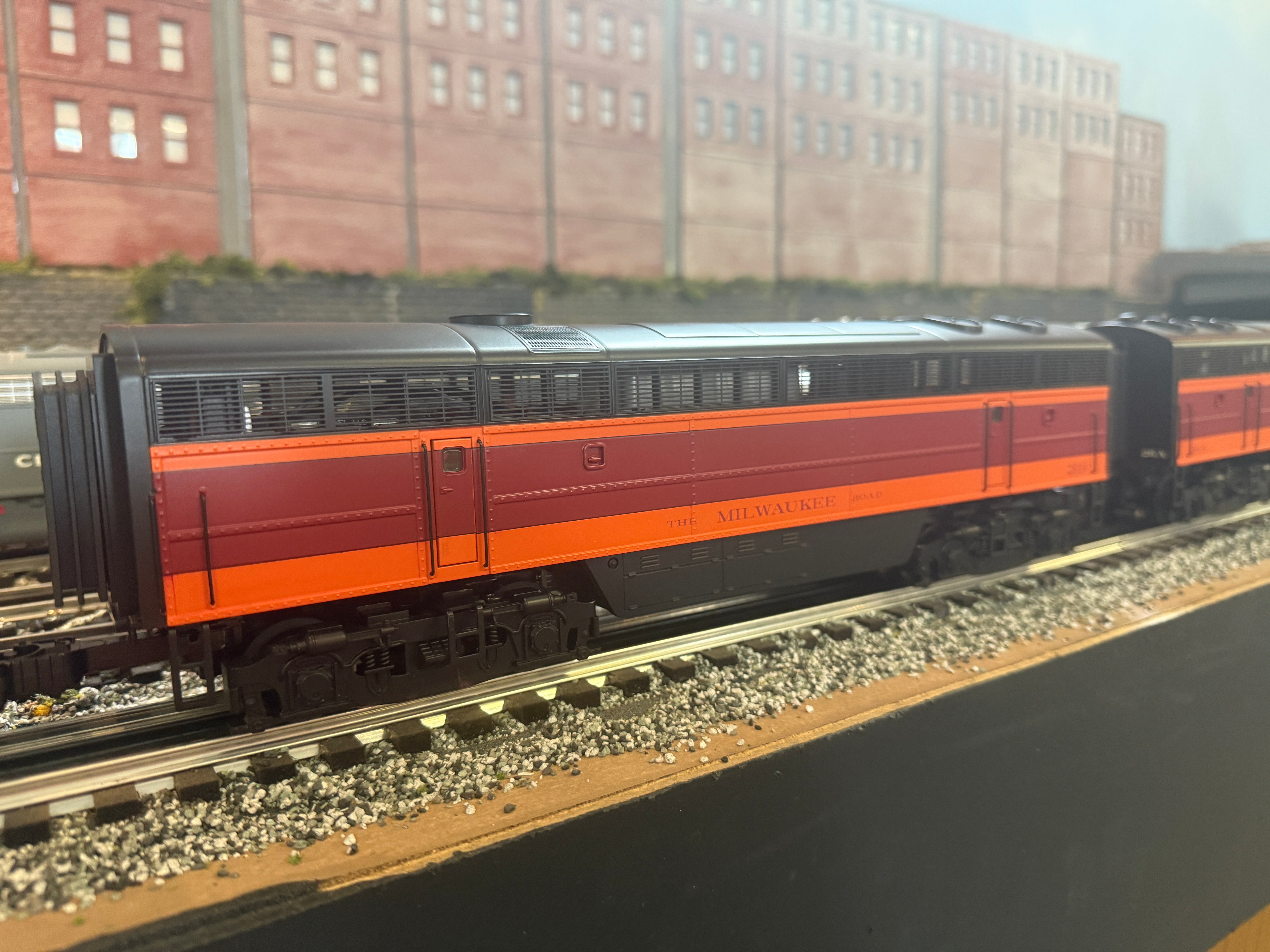 Lionel 2533239 - C Liner Superbass "Milwaukee Road" #26B