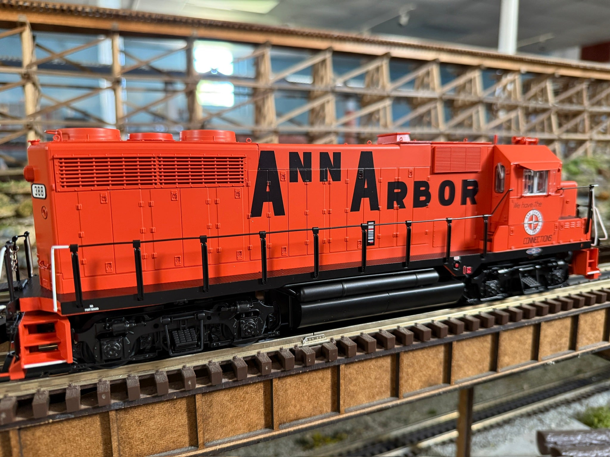 Lionel 2533957 - Legacy GP35 Diesel Locomotive "Ann Arbor" #388 - Custom Run for MrMuffin'sTrains
