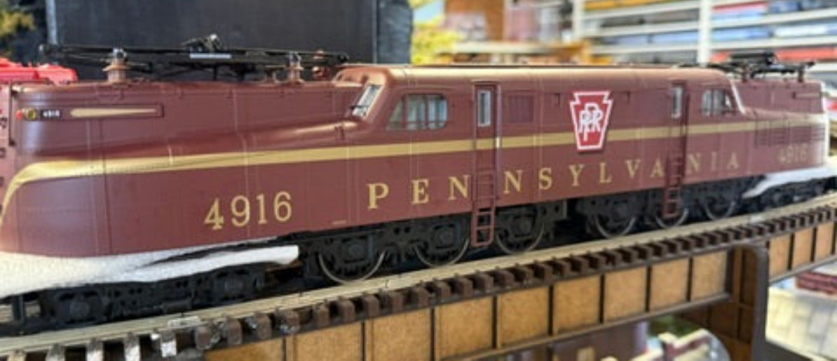 Lionel 2533953 - Vision Line GG1 Electric Engine "Pennsylvania" #4916 (Tuscan) - Custom Run for MrMuffin'sTrains