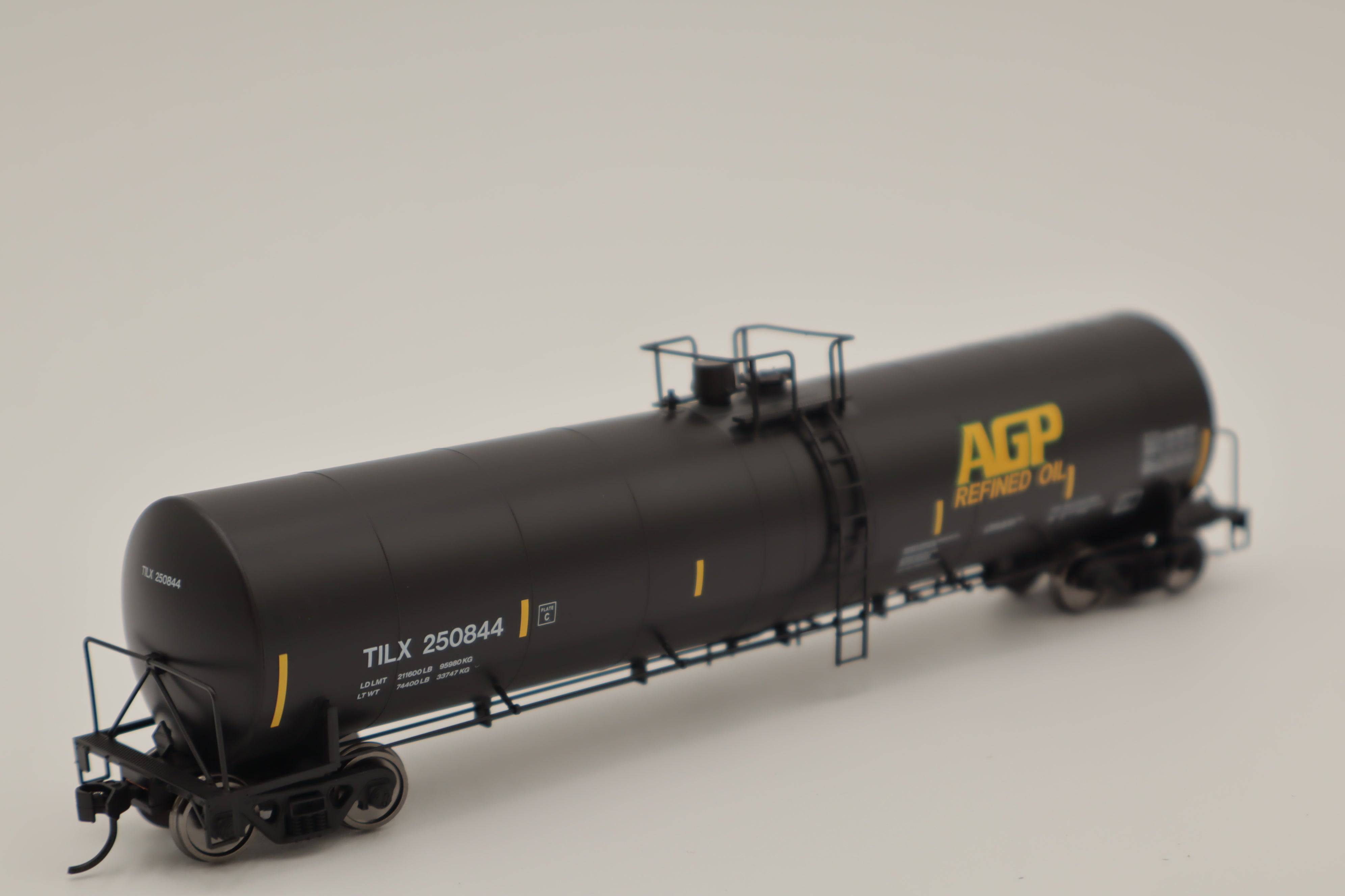 Walthers HO 910-48228 - Mainline - Trinity 25,000-Gallon Tank Car "TILX" #250910 (AGP)
