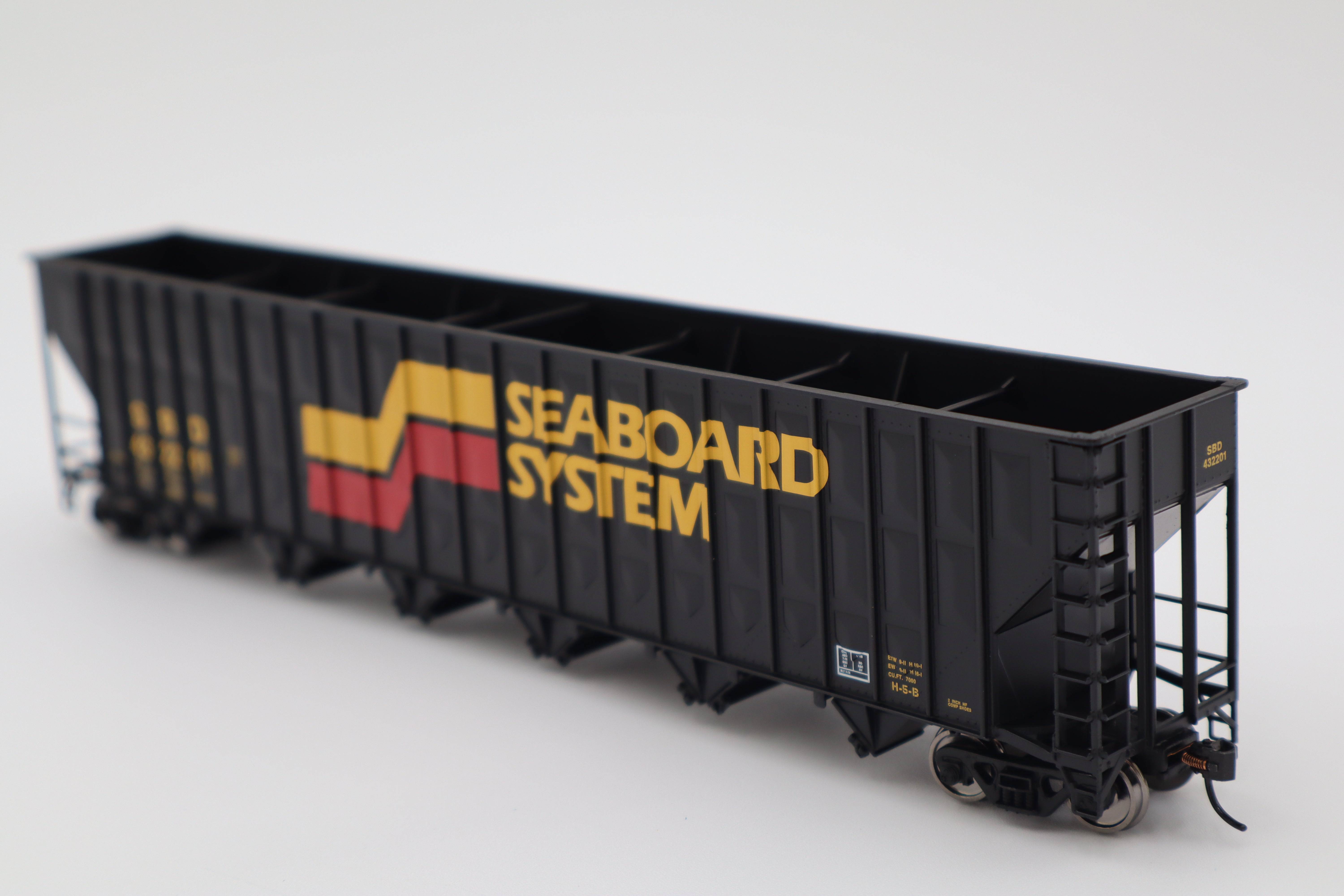 Walthers HO 910-56365 - Mainline - 73' Greenville 7,000 Cubic Foot Wood Chip Hopper "Seaboard System" #433312