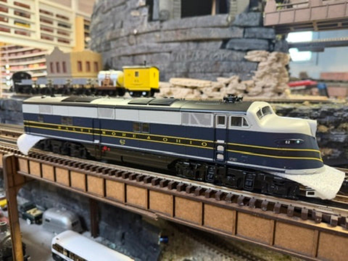Atlas O 30138645 - Premier - E6 A Unit Diesel Locomotive "Baltimore & Ohio" #61