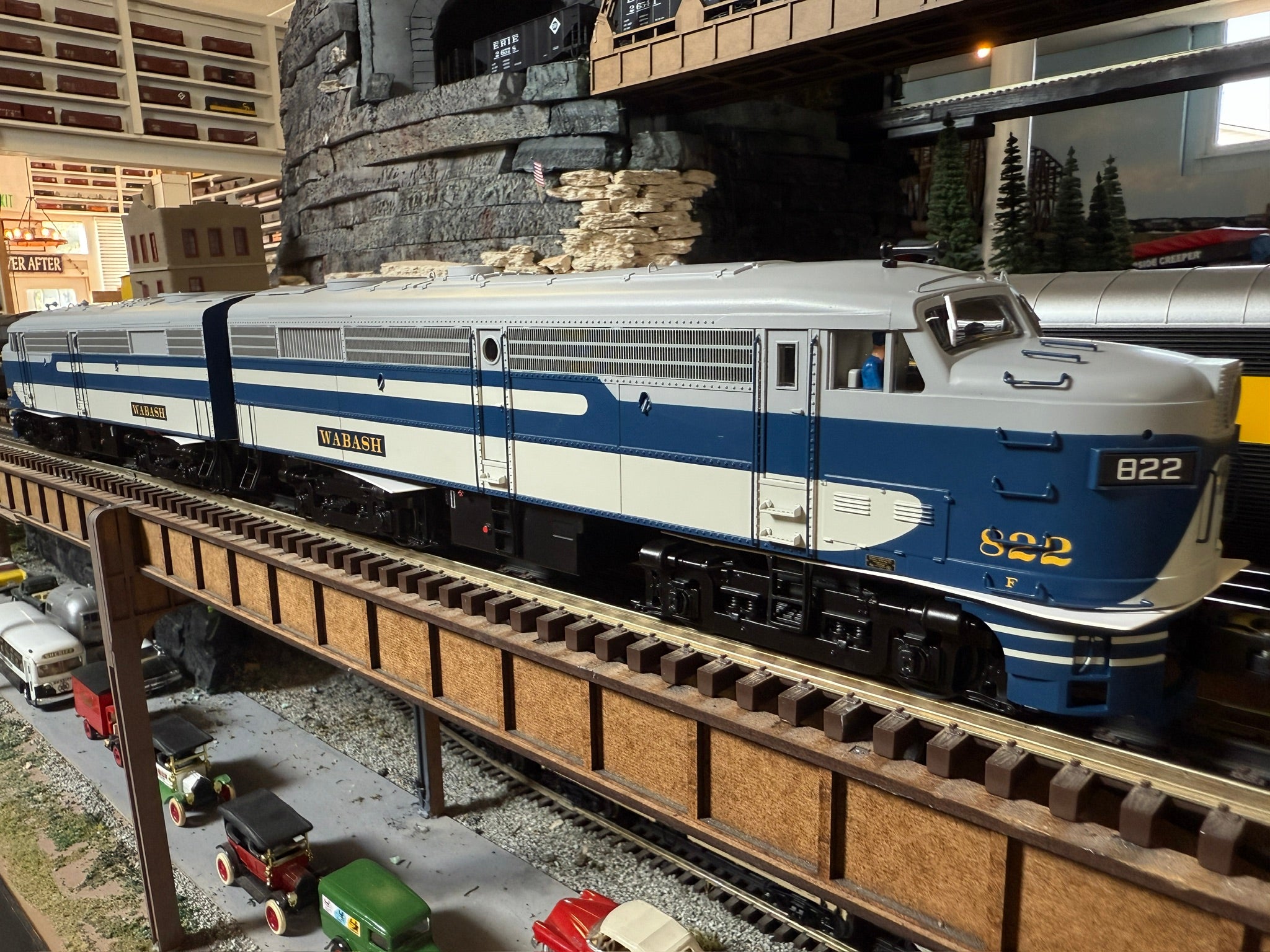 Lionel 2533920 - Legacy FA-2 AA Diesel Set "Wabash" #822/823